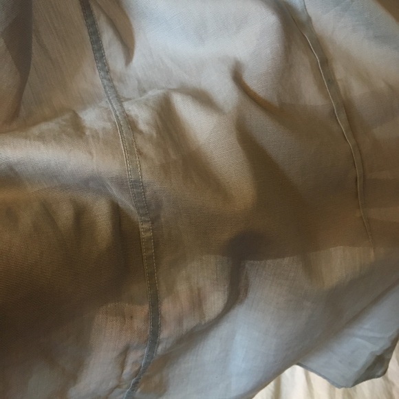 Dolce and Gabbana slim fit gray button down shirt. - Picture 6 of 9